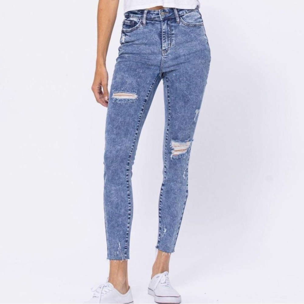 Judy Blue Skinny High Waist Acid Wash Destroyed Hem Denim Size 11/30